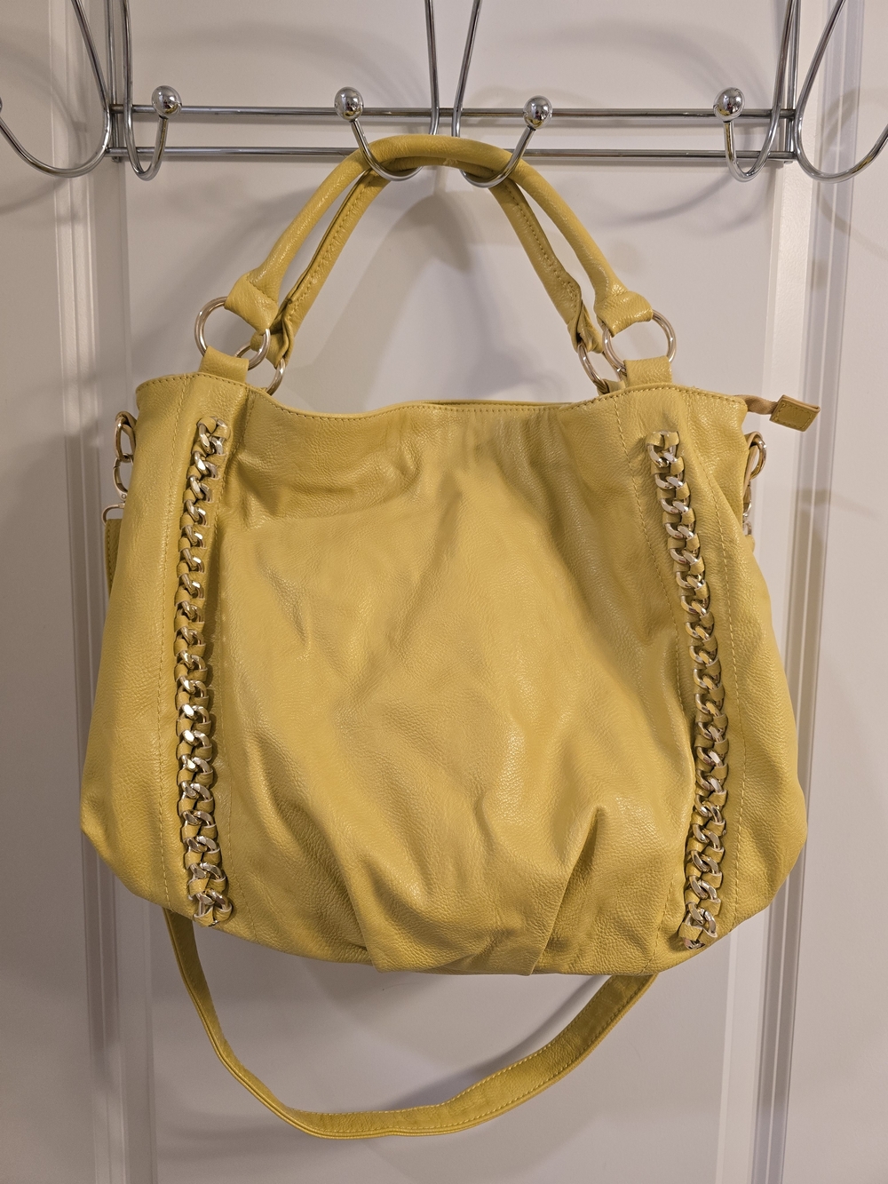 LaTique Yellow Women's Chain-Trim Tote Bag